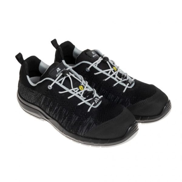 Chaussures de sécurité Le Mans Black Low S3L FO ESD SR certifiées ISO 20345:2022 avec semelle anti-perforation Texon, embout Power Cap et technologie antistatique Silver Strip Discharge.